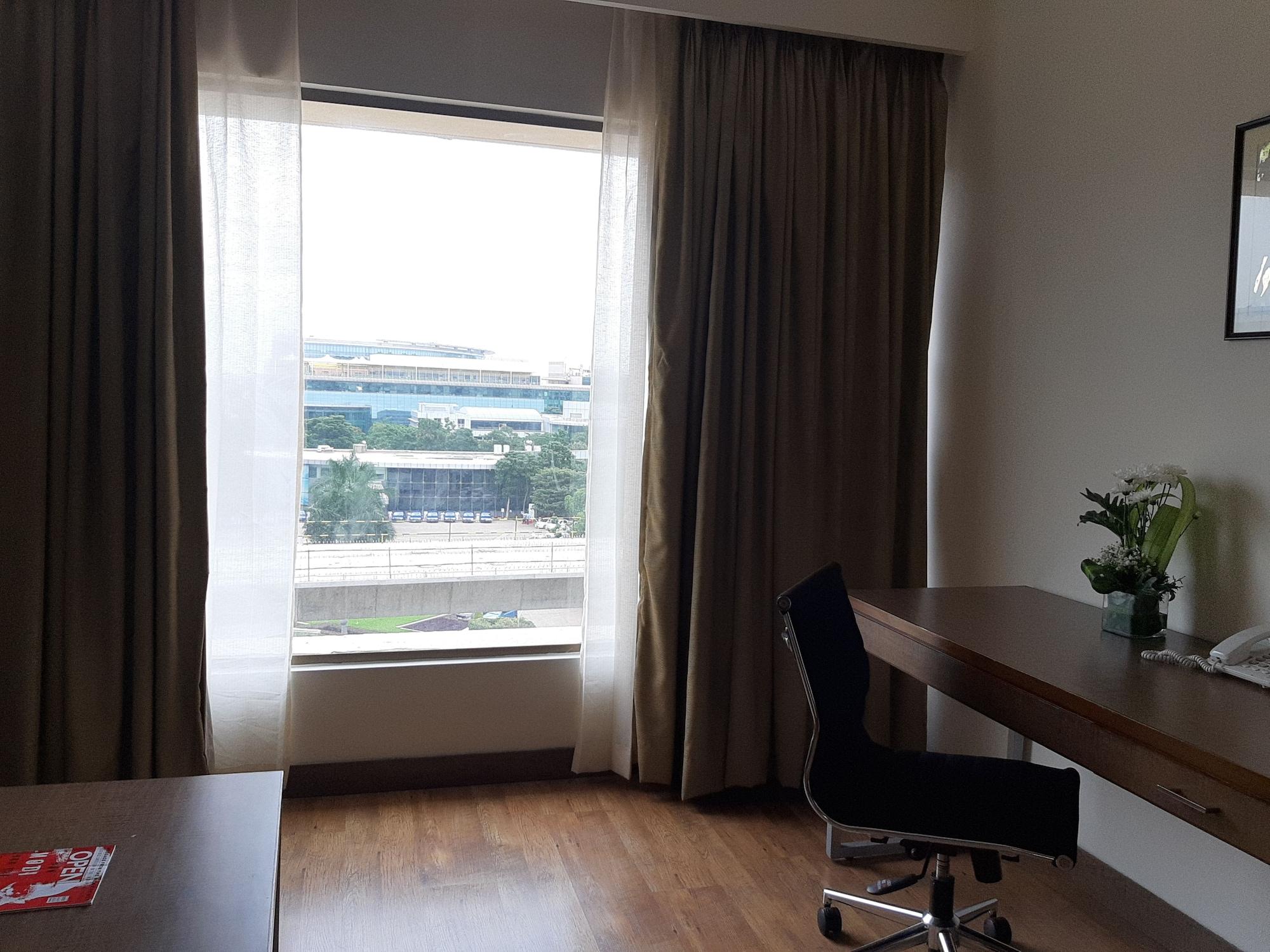 Trinity Hotel Bengaluru Экстерьер фото