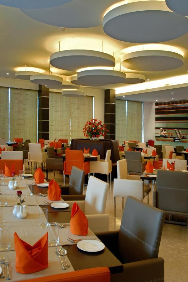 Trinity Hotel Bengaluru Экстерьер фото