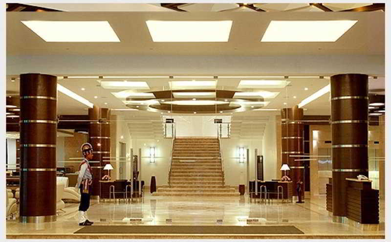 Trinity Hotel Bengaluru Экстерьер фото