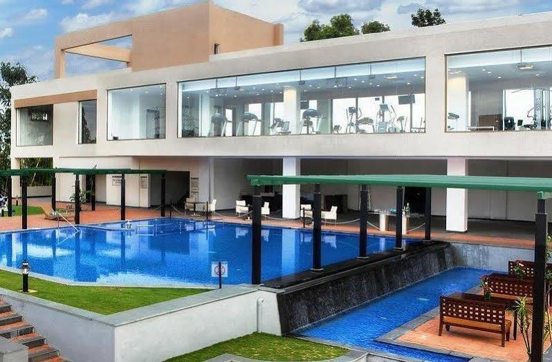 Trinity Hotel Bengaluru Экстерьер фото