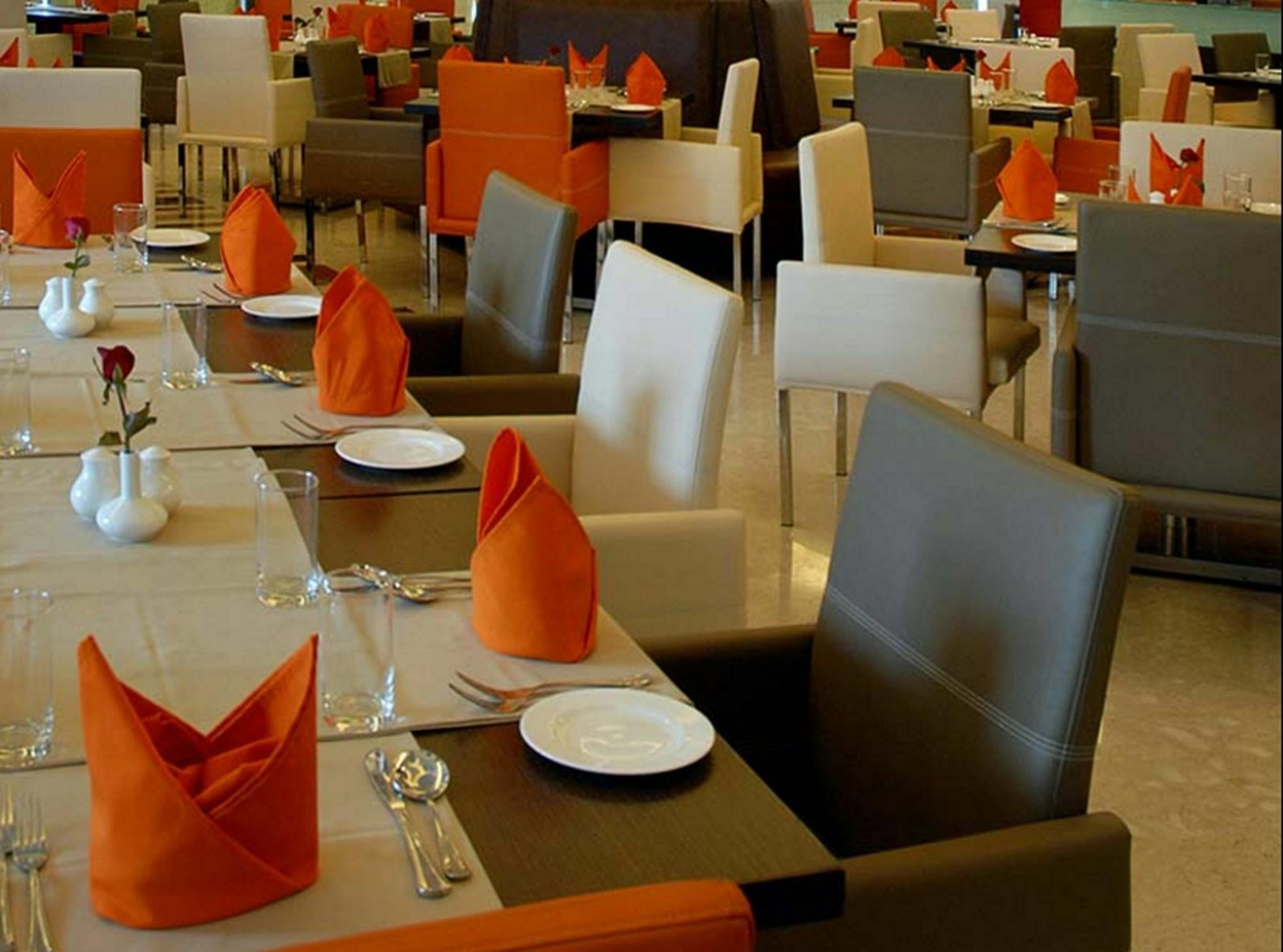 Trinity Hotel Bengaluru Экстерьер фото