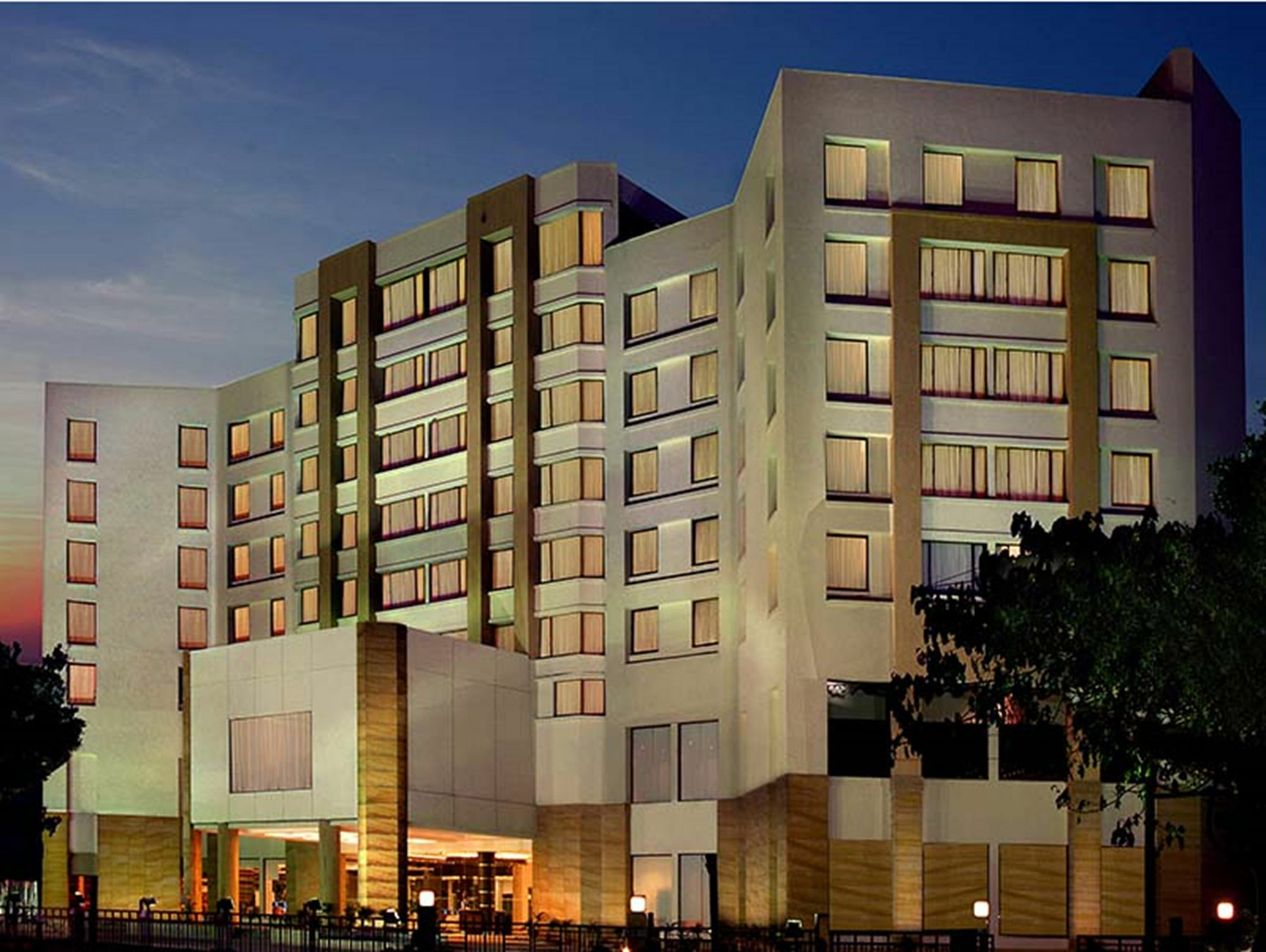 Trinity Hotel Bengaluru Экстерьер фото